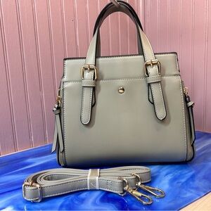 NEW HANDBAG NEVER USED